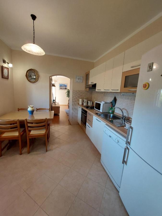 Apartments Maris Vranjic Exterior foto