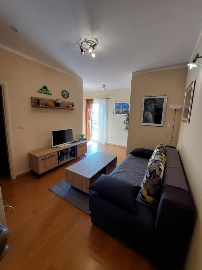 Apartments Maris Vranjic Exterior foto