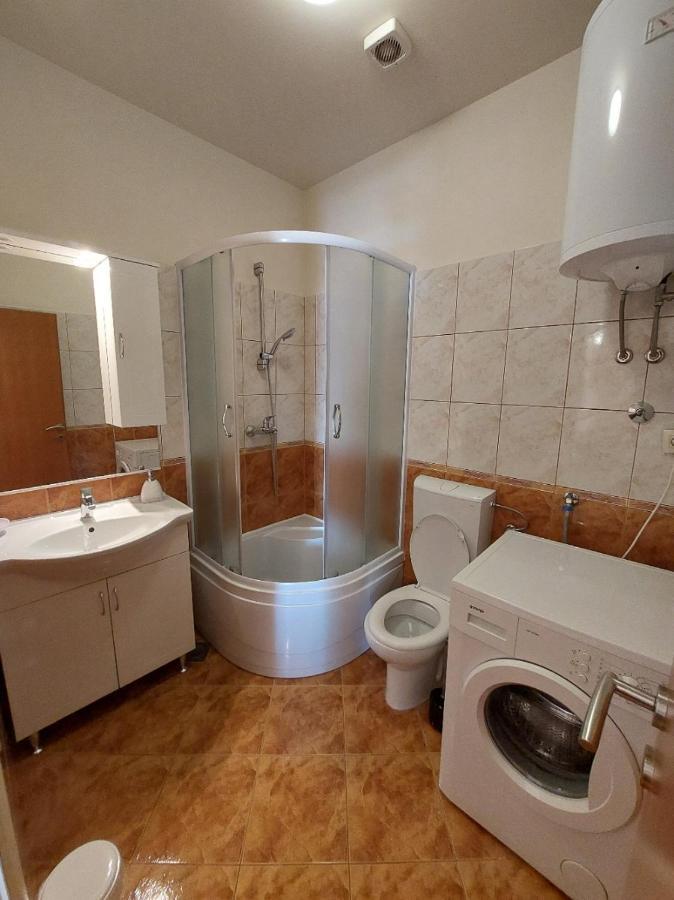 Apartments Maris Vranjic Exterior foto